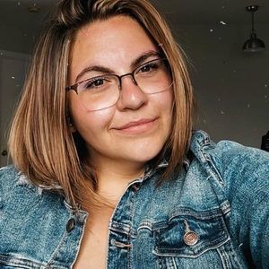 Meet your Posher, Gabrielle